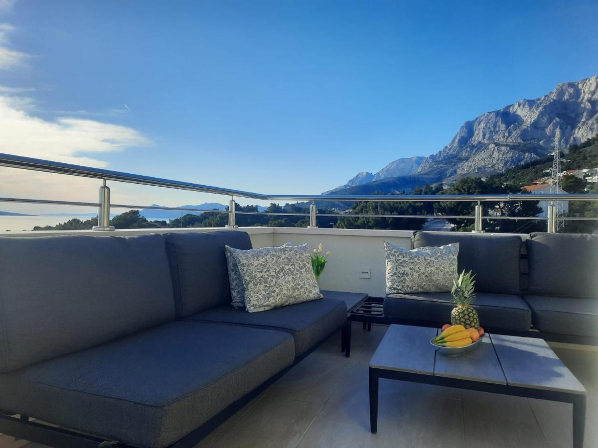 Apartment Anny De Luxe With Sea View Makarska Esterno foto