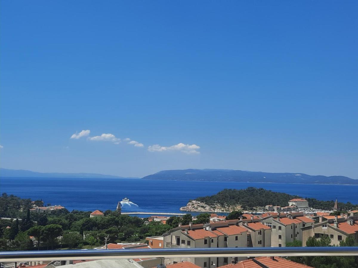 Apartment Anny De Luxe With Sea View Makarska Esterno foto